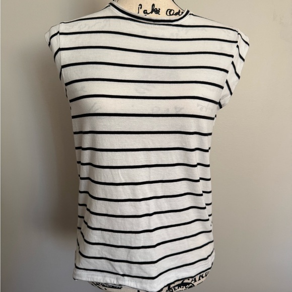 a new day Black and White Striped Short Sleeve Top - Picture 1 of 3